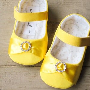 Yellow baby girl shoes with RUFFLES or BOWS, Easter outfit dress shoes, yellow baby shower gift, 1st birthday Minnie Mouse toddler flats image 3