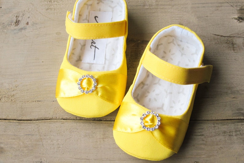 Yellow baby girl shoes with RUFFLES or BOWS, Easter outfit dress shoes, yellow baby shower gift, 1st birthday Minnie Mouse toddler flats image 3