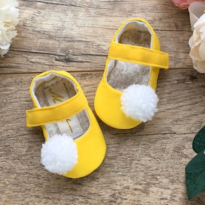 Yellow baby girl shoes with RUFFLES or BOWS, Easter outfit dress shoes, yellow baby shower gift, 1st birthday Minnie Mouse toddler flats image 4