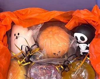 Dustling Halloween Squishy Surprise Box | Mystery Squishy Gift Box | Crunchy Squishies | Halloween Gift