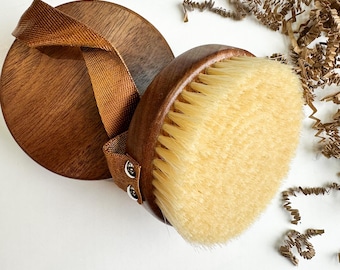 Wooden Dry Body Brush with Natural Bristles