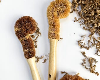 Bamboo Cleaning Brush | Natural Coconut Bristles