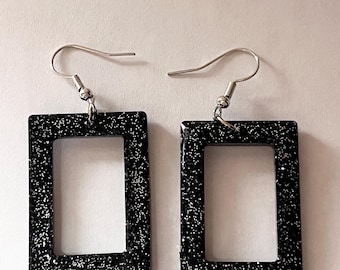 Hollow square earrings