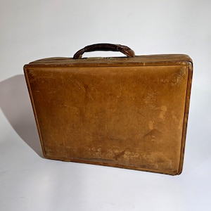 Vintage, highly patine Hartmann Belting Leather Briefcase