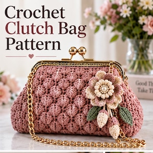 Può includere: Una pochette all'uncinetto color rosa polvere con una cornice in metallo dorato, una chiusura a scatto e una tracolla a catena dorata. La borsa presenta un motivo a punti testurizzato ed è decorata con un grande fiore all'uncinetto e due boccioli.