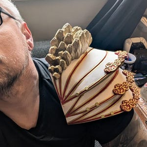Vessel Pauldron — Sleep Token — Handpainted Shoulder Piece. Face part available too!