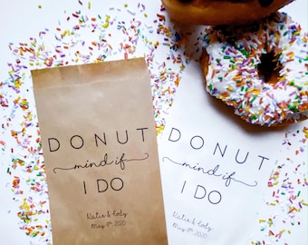 Personalized Donut Favor Bags, Wedding Treat, Custom Dessert, Set of 25