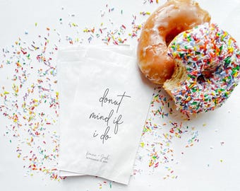 Personalized Donut Favor Bags, Wedding Treat, Bridal Shower Dessert Bags, Set of 25