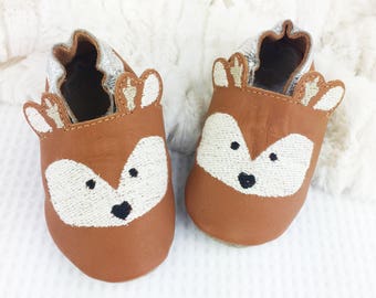 Personalised Deer Fawn Baby Shoes - Animal Childrens slippers - First Christmas gift - new baby gift - personalised baby gift- baby reindeer