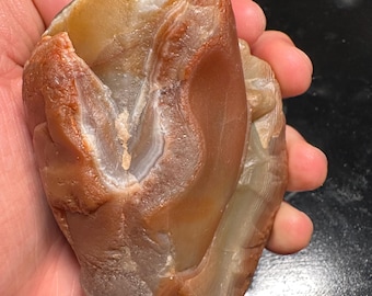 One pound/15.9 ounce Lake Superior Agate