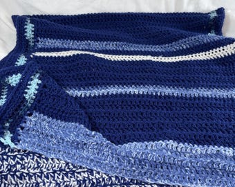 Vintage 80s Handmade Crochet Lapgan 56"x28" Grandmacore MCM Gradient Blue GVC