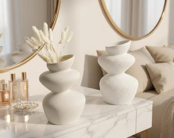 Rzeźbiarski wazon ceramiczny: nordycka abstrakcyjna, falista doniczka, matowa, teksturowana dekoracja do domu