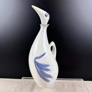 Carafe moderniste signée Calvin Schafer Studio Pottery Bird Buret