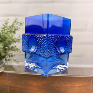 Swedish Sea Glasbruk Vases - Etsy - Page 2