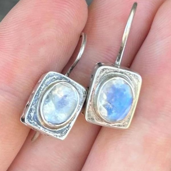 Pendientes colgantes vintage de plata de ley 925 y piedra lunar - Estilo balinés