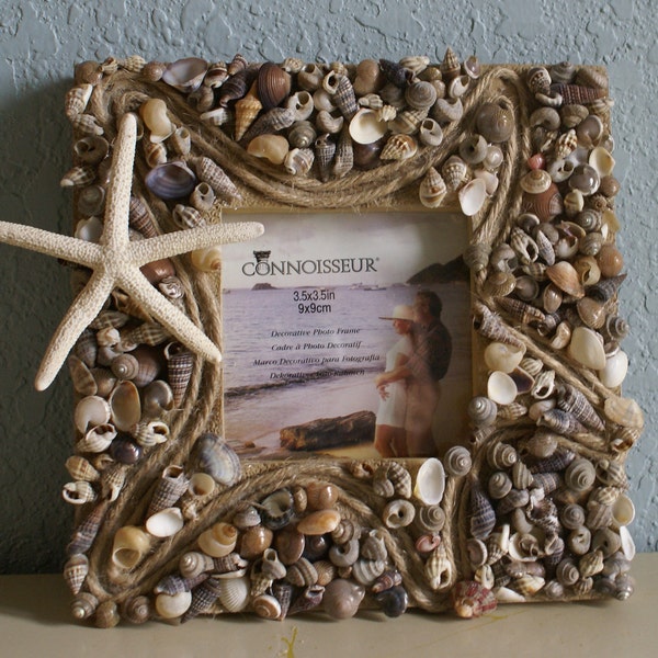 Seashell picture frame - Home Decor coastal frame sea shell photo frame cottage decor beach decor