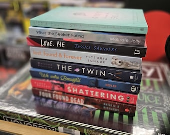 Samengestelde mysterieboekendoos | Kies je genre | Verrassingsboekenbundel