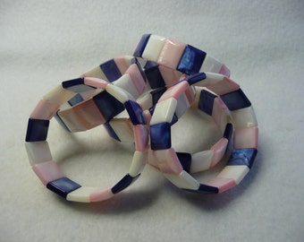 CLOSEOUT  Top Quality Shell Stretch Bracelets  6pc Lot