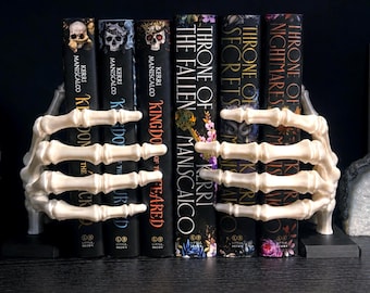 Skeleton Hands Bookends, Gothic Bookends, Dark Fantasy Bookshelf Decor, Reader Gift, Skull Decor, Book Lover Gift, Book Nook Decor