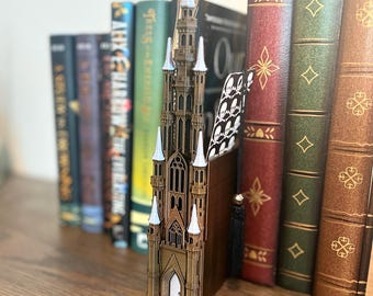 Gothic Castle Book Nook & Bookmark Holder, Dark Academia Decor