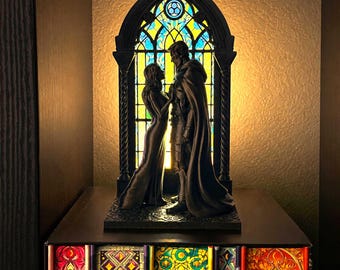 Fantasy Bookshelf Light, Royal Lovers Display, Fantasy Reader Decor, Stained Glass Book Nook, Reader Gift, LED Light Included
