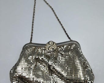 Vtg Whiting & Davis Silver Tone Mesh Evening Bag w/Rhinestone Clasp Purse Clutch