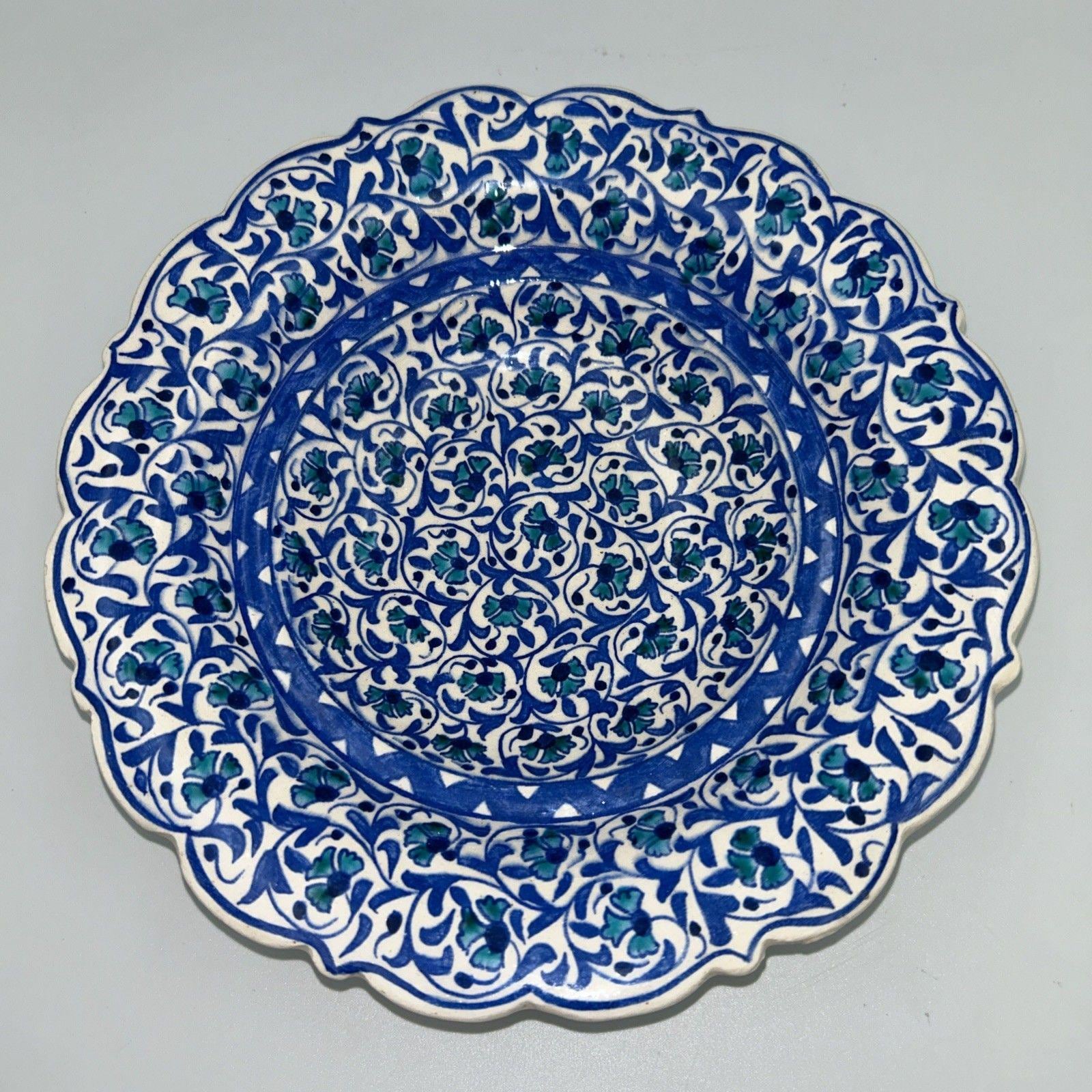 トルコの伝統的な陶芸(イズニック Iznik 様式) 手書き ボウル皿 Iznik ceramic bowl - Etsy 日本