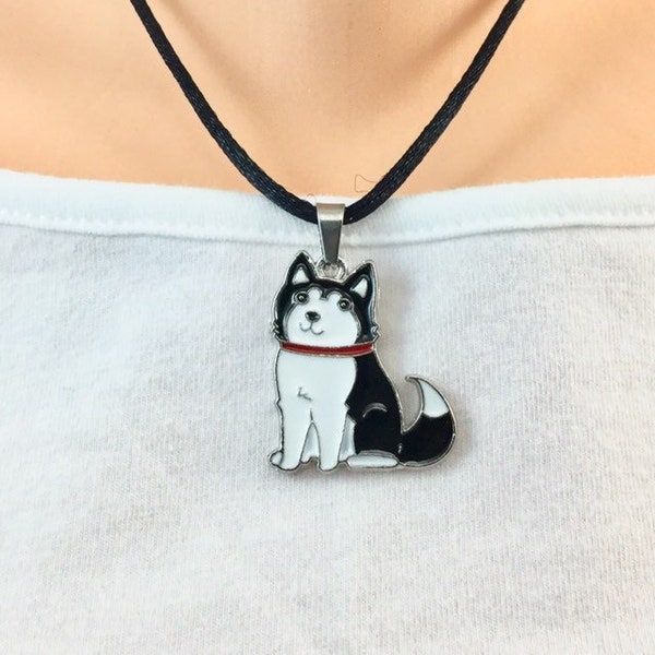 Siberian Husky Necklace, Sled Dog Charm, Dog Charm Necklace, Husky Necklace, Gift for Dog Lovers, Dog Breed, Steel Chain, Choose length