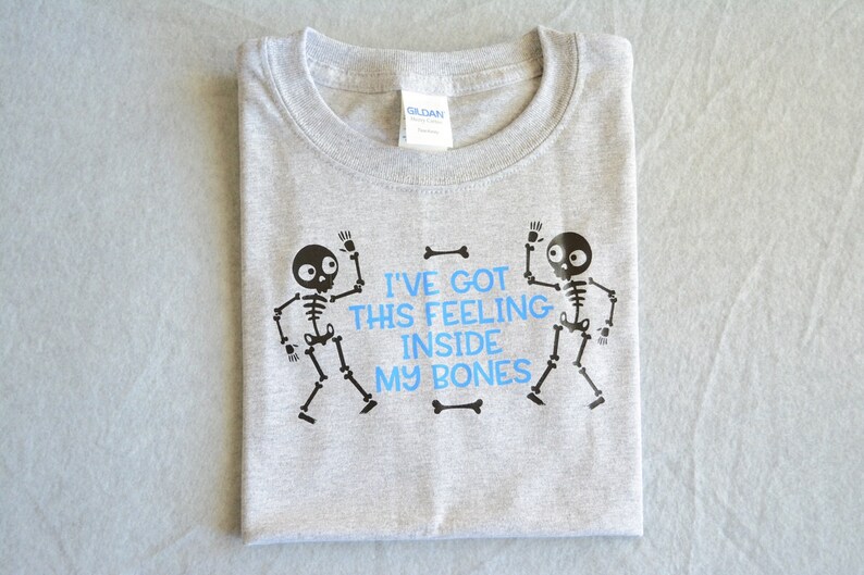 Halloween Tshirt Kids Halloween Shirt I Ve Got This Feeling Inside My Bones Tshirt For Kids Halloween Clothing Unisex Kids Clothing Clothing Springart Fr