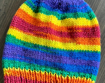 Fabriqué sur commande - bonnet arc-en-ciel - chapeau LGBTQ - cadeaux du mois de la fierté - Trans Enby Pan Styles