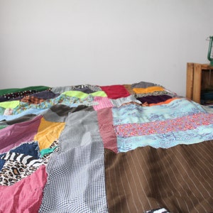 Patchwork Quilt - Patchwork Blanket - Quilt Blanket - Upcycle Fabric Scraps