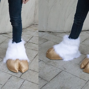White and Gold Hooves - Fits up to size 14 mens
