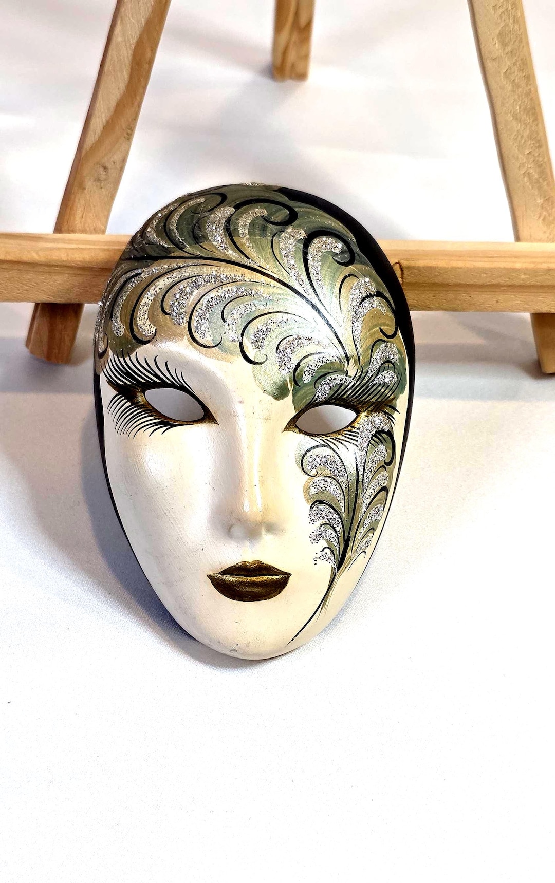 venetian-mask-wall-decor-small-carnival-mask-hand-painted-etsy