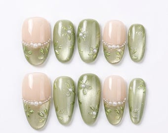 Grünes Katzenauge Floral Drücken Sie auf die Nägel | 3D Blumen Perle French Tip Benutzerdefinierte Fake Nägel | Handgefertigte elegante wiederverwendbare falsche Nägel