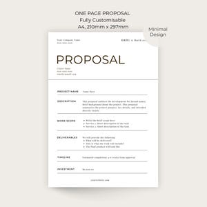Op de afbeelding: Een minimalistisch ontwerpproposal template op wit papier. Het document bevat secties voor projectnaam, beschrijving, werkbereik, deliverables, tijdlijn en investering. De tekst "ONE PAGE PROPOSAL" en afmetingen staan bovenaan.