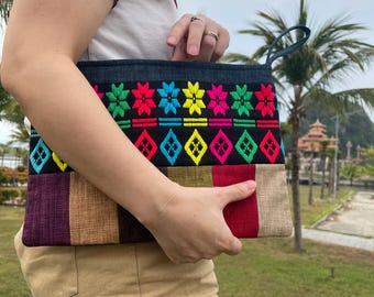 手織りモン族タブレットバッグ、エスニックボヘミアントートバッグ、ベトナム織りiPadケース