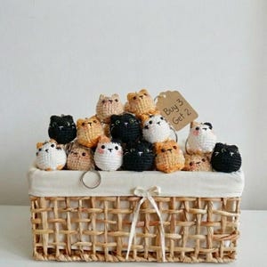 Portachiavi a forma di gatto all'uncinetto, acquista 3 e ricevi 2 mini portachiavi amigurumi a forma di gatto all'uncinetto fatti a mano, portachiavi con animale carino, gatto all'uncinetto, regali carini a tema gatti