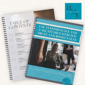 以下が含まれることがあります： Use Testimonials and Case Studies to Build Trust and Boost Salesというタイトルのスパイラル綴じワークブック。目次ページと、スーツ姿の人物やデスクに座る人物が写った3つの写真パネルが配置された表紙で構成されています。