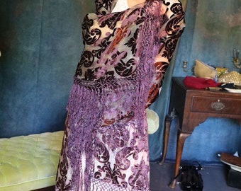 Silk velvet floral kimono / sheer glossy silk purple  devore fringed duster with stylised leaves  /  Stevie nicks divine Art Deco opera coat