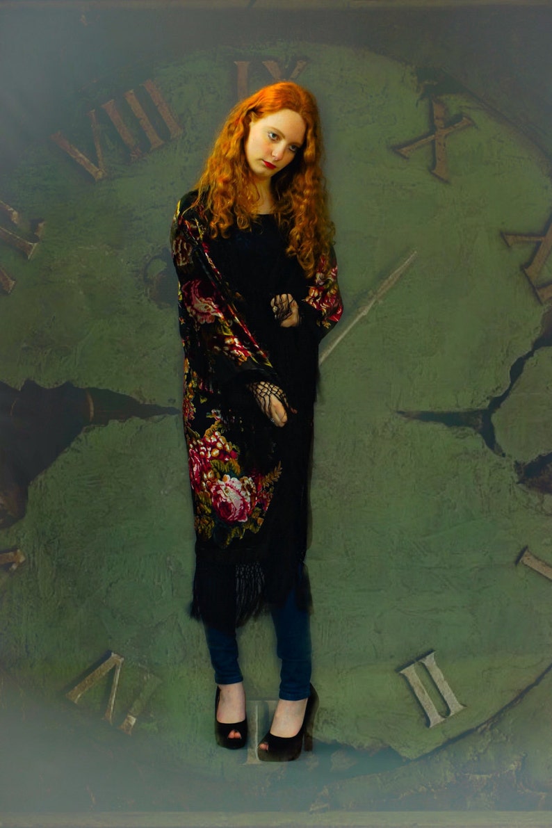 Kimonojacke mit Fransen / schwarzer ausbrenner Samt Goth Duster Mantel / englische rosa geblümte Stevie Nicks Festival Jacke Bild 5