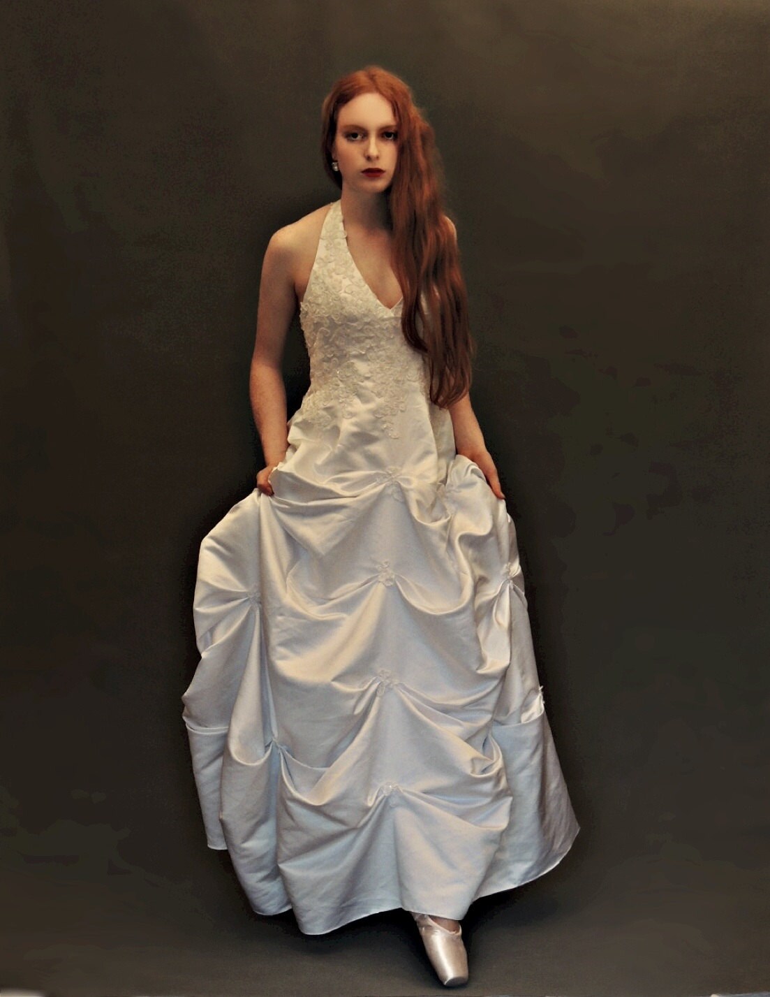 Divine Vintage Wedding Gown / Satin 