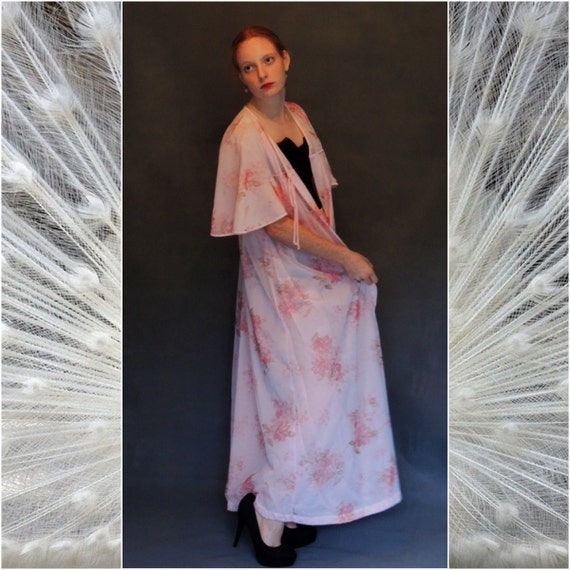 Mid century sheer lingerie large kimono / peignoi