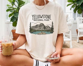 Yellowstone National Park Scenic Landscape Shirt, Vintage Mountain Lake Bear Tee