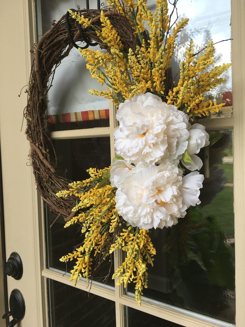 Beautiful Branch Wreath Yellow and White