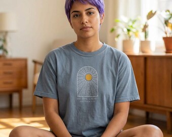 Be the light T-shirt | Christian Apparel | Comfort Colors