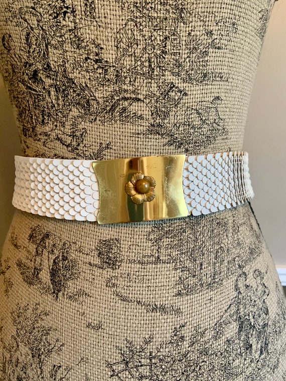 Vintage White Stretch Belt Mermaid Fish Scale Wome