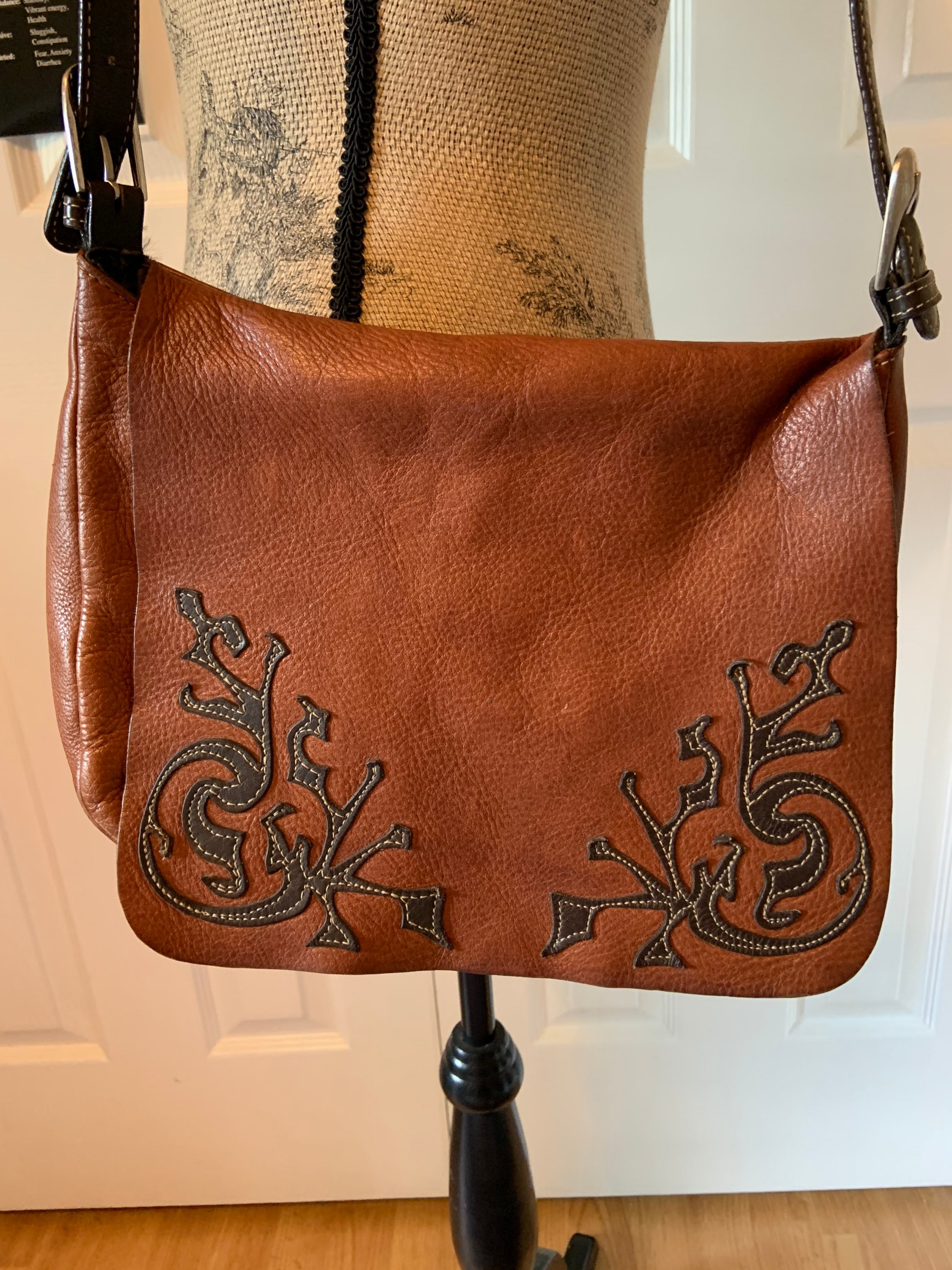 Vintage stone mountain handbags