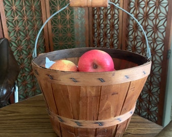 Vintage Wood Apple Basket with Handle Vintage Fruit Basket