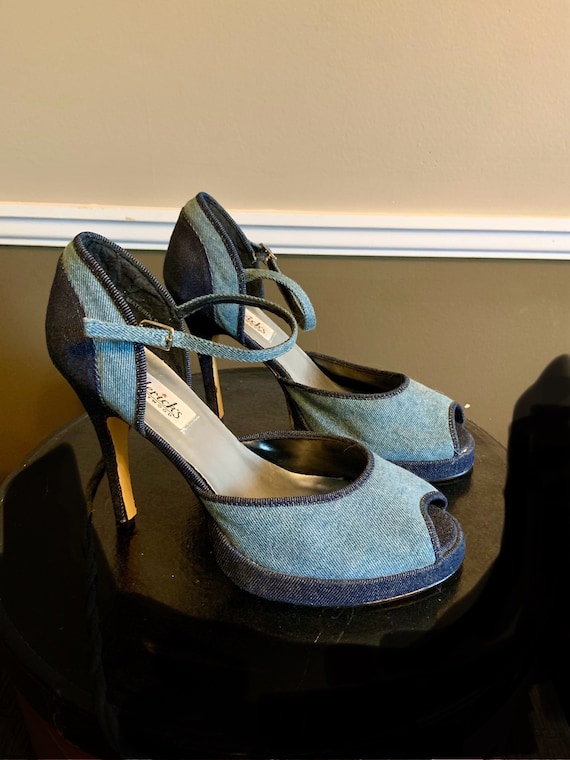 NOS Fredericks of Hollywood Denim Peep Toe Shoes D