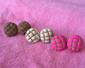Set of three pairs of Concha Earrings